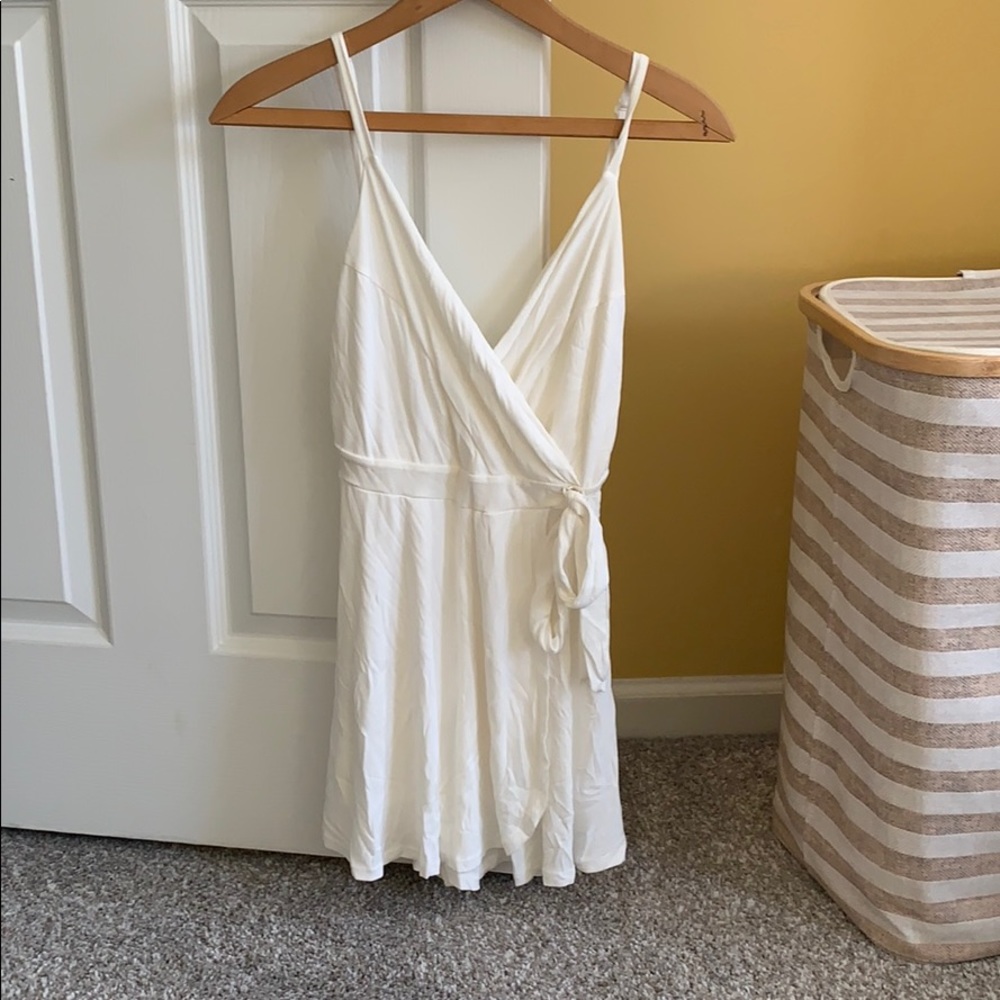 Cute and comfy white romper, never worn!